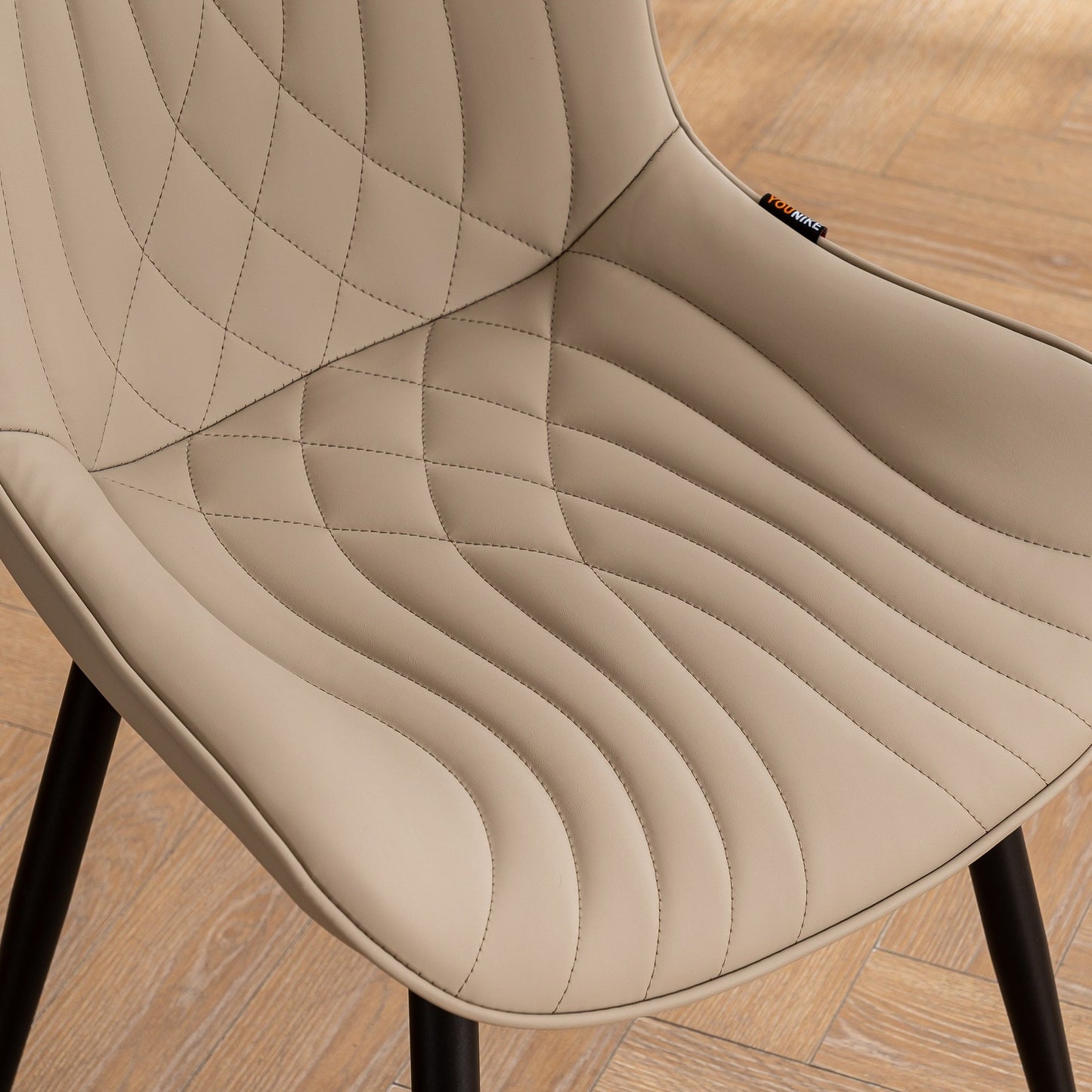 Set di 2 sedie da pranzo moderne imbottite in pelle senza braccioli