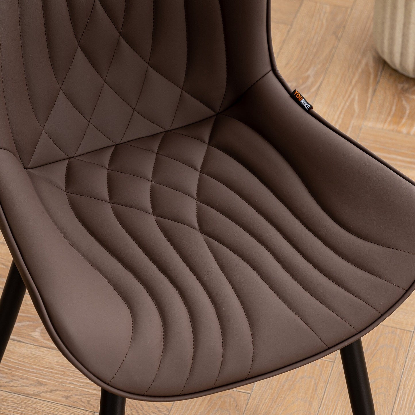 Set di 2 sedie da pranzo moderne imbottite in pelle senza braccioli