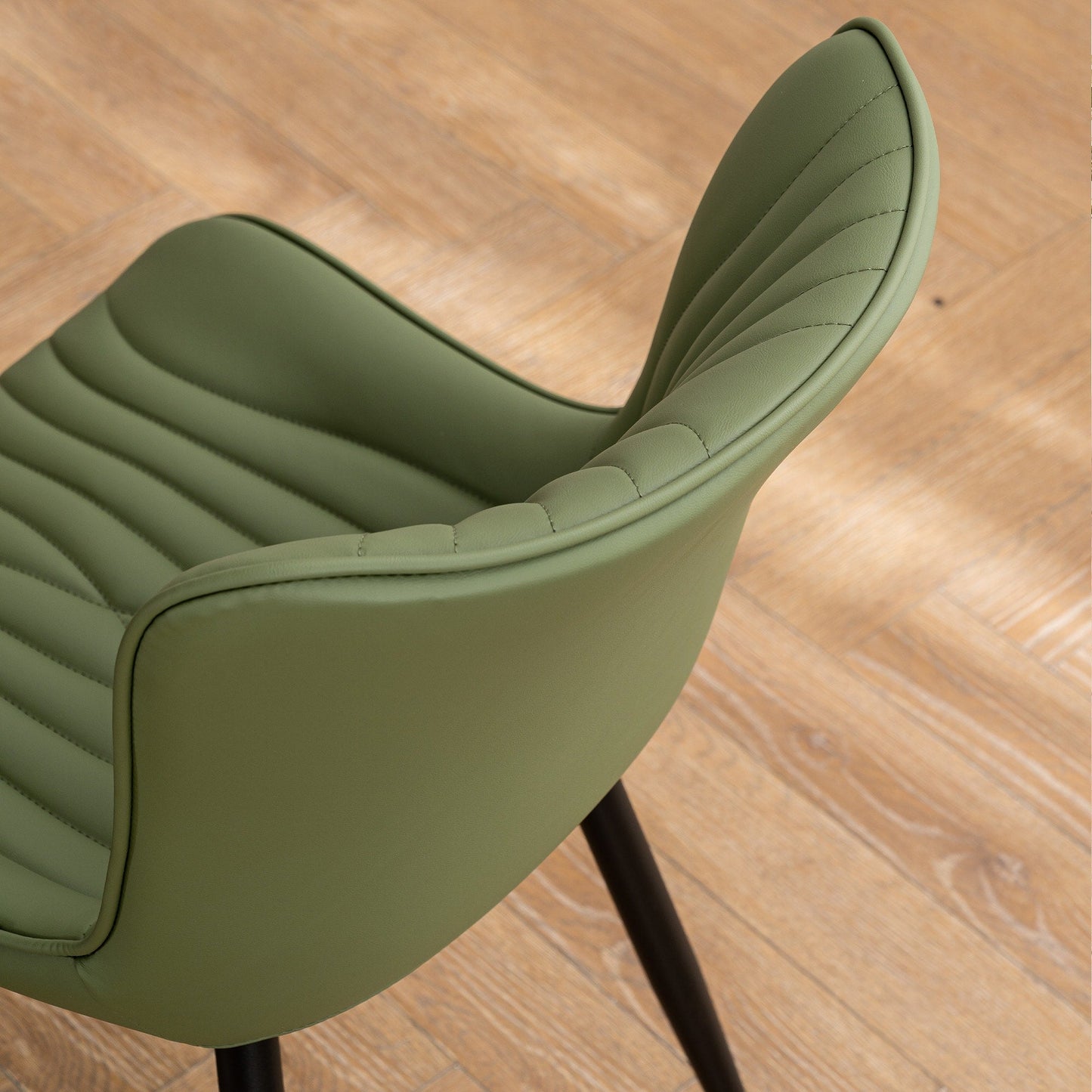 Set di 2 sedie da pranzo moderne imbottite in pelle senza braccioli