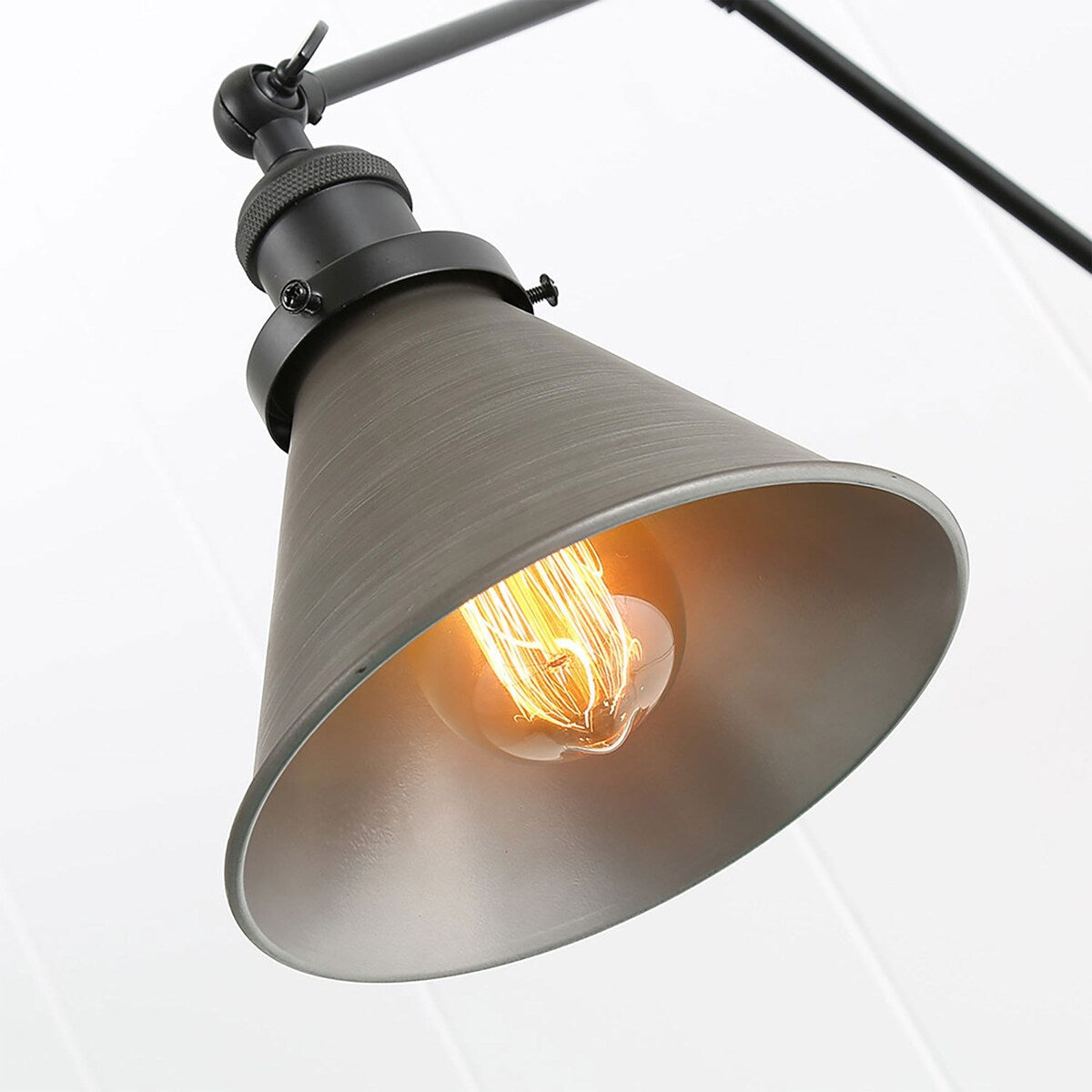 Malryn Set di 2 moderne luci a braccio oscillante regolabili Applique da parete con spina/cablaggio