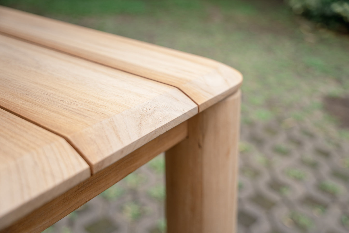 Tavolo da pranzo in teak per esterni Nala
