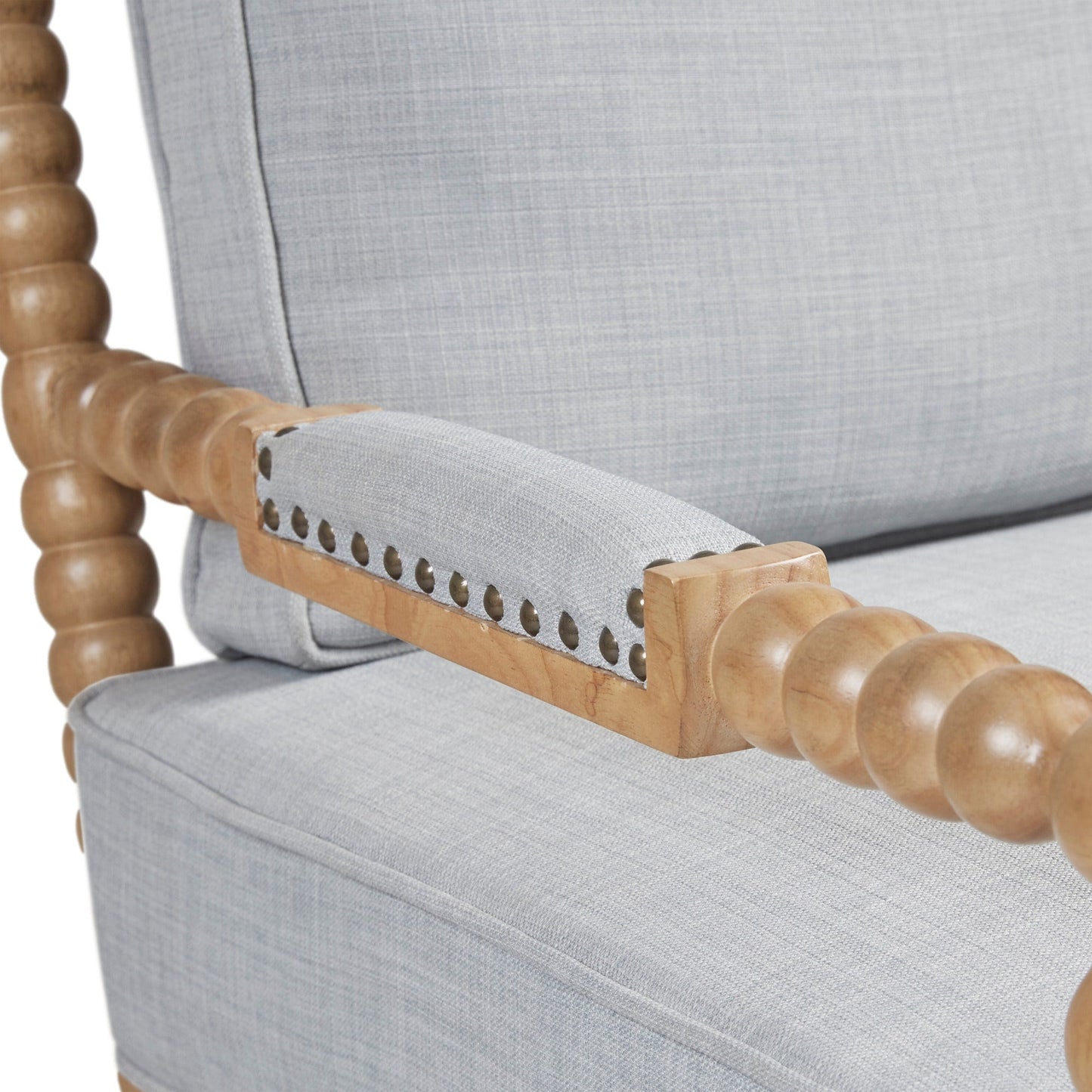 Poltrona Madison Park Donohue con struttura in legno tornito