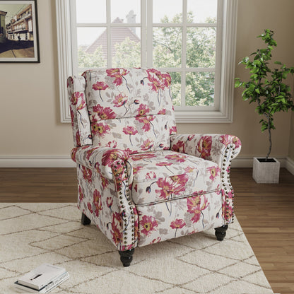 Poltrone reclinabili manuali con schienale a spinta e finiture con borchie