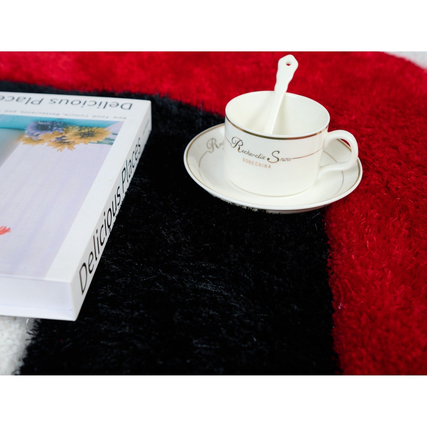 Tappeto dal design astratto Mateos Shag