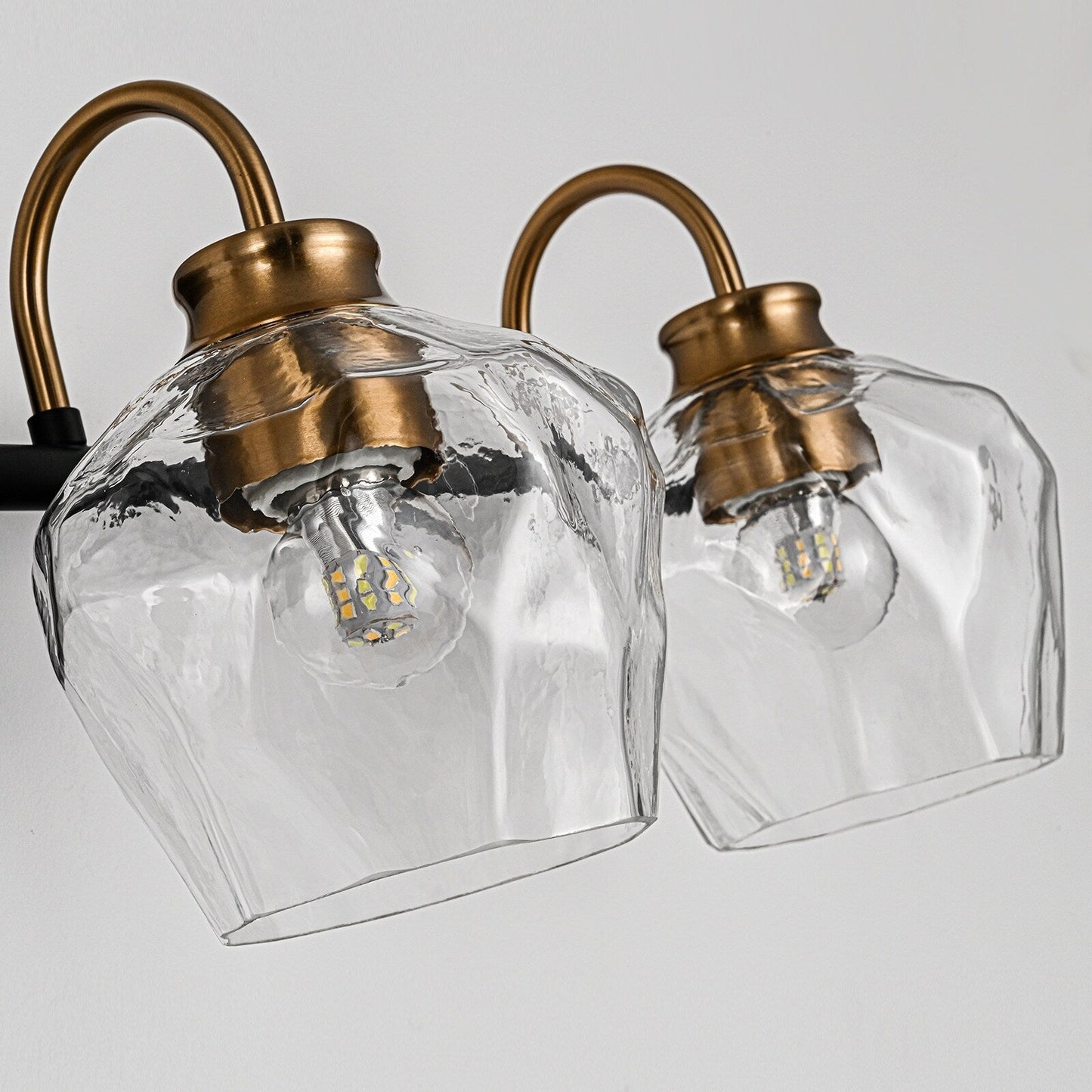 Applique da parete moderne da bagno a 3/4 luci dimmerabili con paralume in vetro