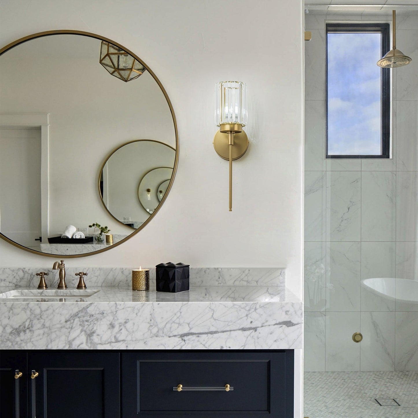 Applique da parete moderna dimmerabile in oro Glam Cylinder, lampada da toeletta in cristallo per bagno