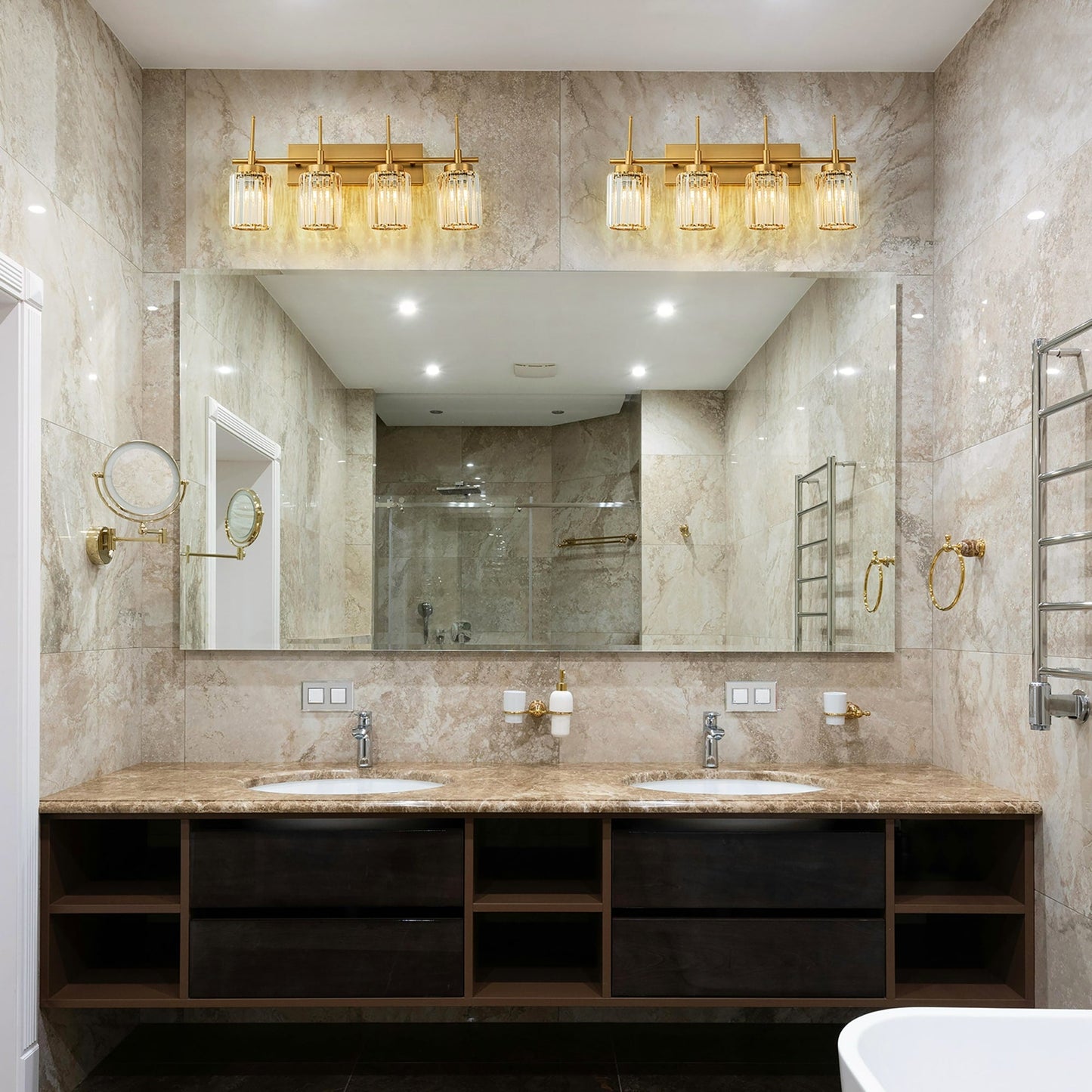 Applique da parete moderna dimmerabile in oro Glam Cylinder, lampada da toeletta in cristallo per bagno