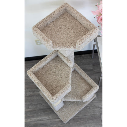 Nuovi appartamenti per gatti su 3 livelli in legno massello e moquette Kitty Tree