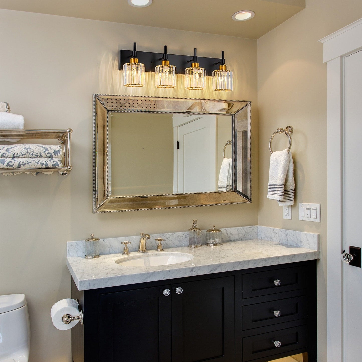 Applique da parete moderne con paralumi in cristallo dimmerabili per il bagno