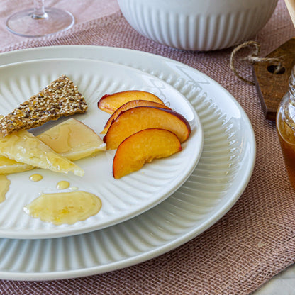 Servizio da tavola scanalato in porcellana bianca Over and Back da 24 pezzi