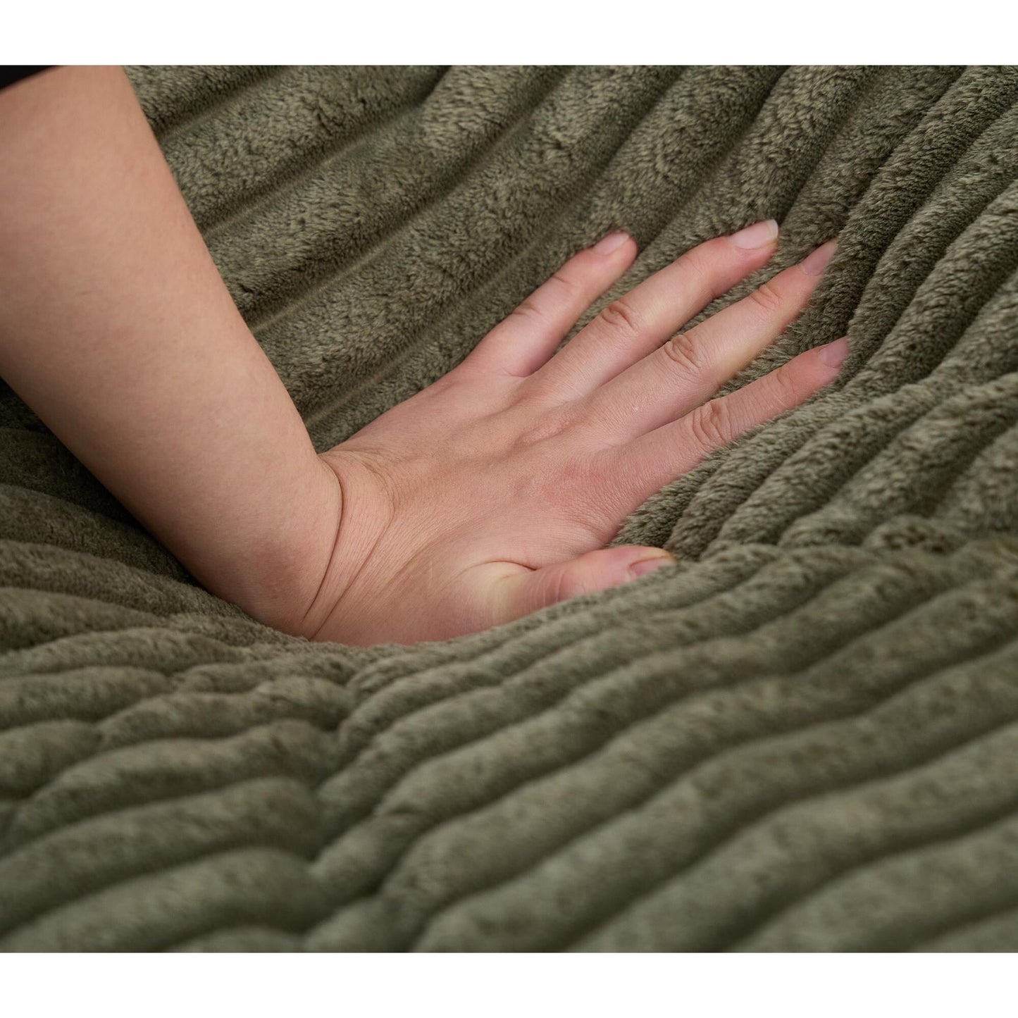 Divano letto regolabile in velluto a coste soffice e chaise longue oversize