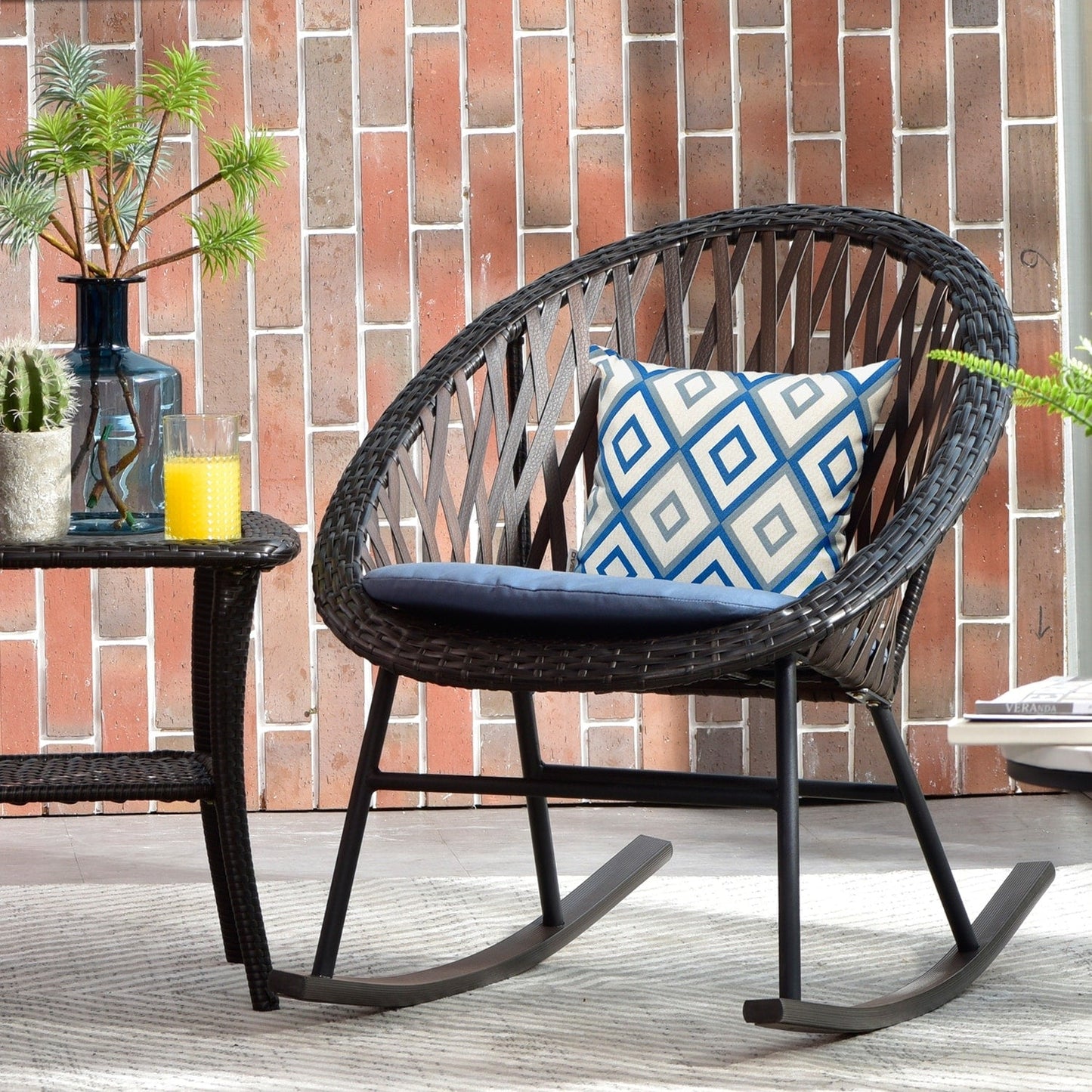 Set da bistrot OVIOS con sedia a dondolo da giardino da 3 pezzi e tavolino in vetro