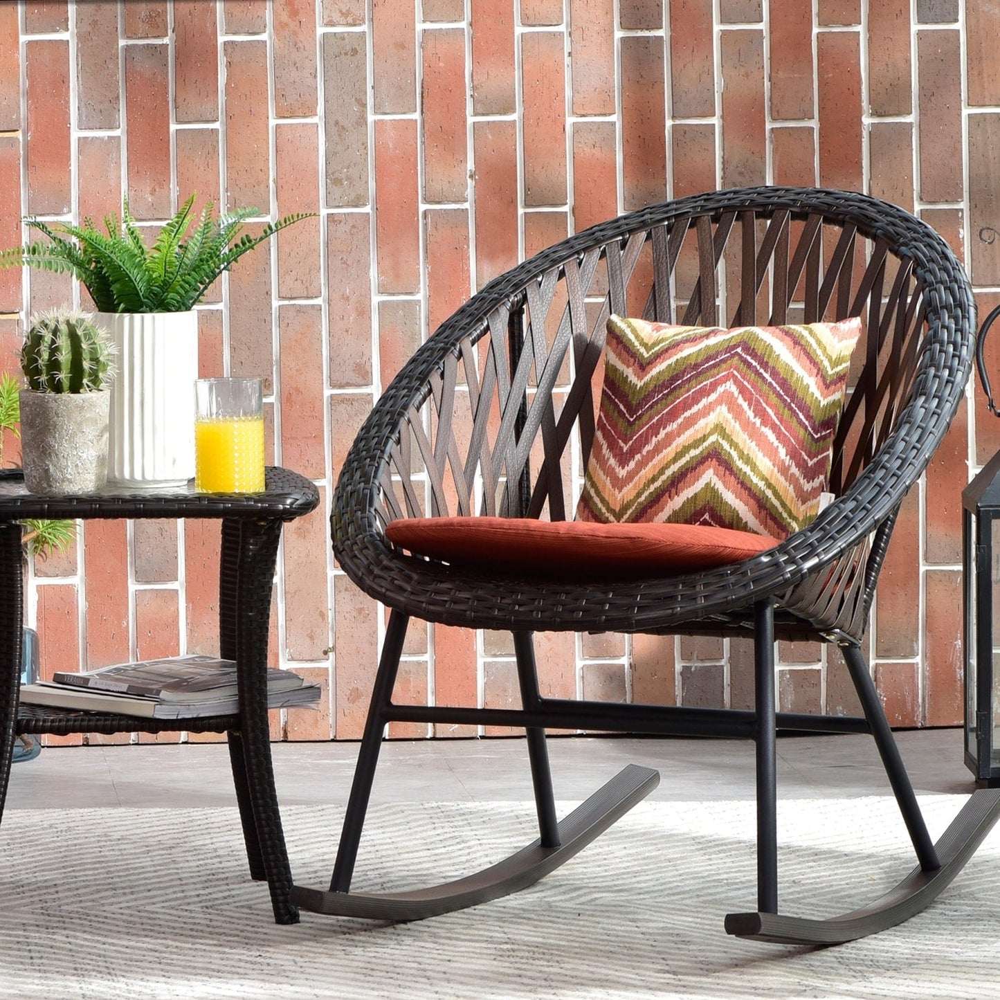 Set da bistrot OVIOS con sedia a dondolo da giardino da 3 pezzi e tavolino in vetro