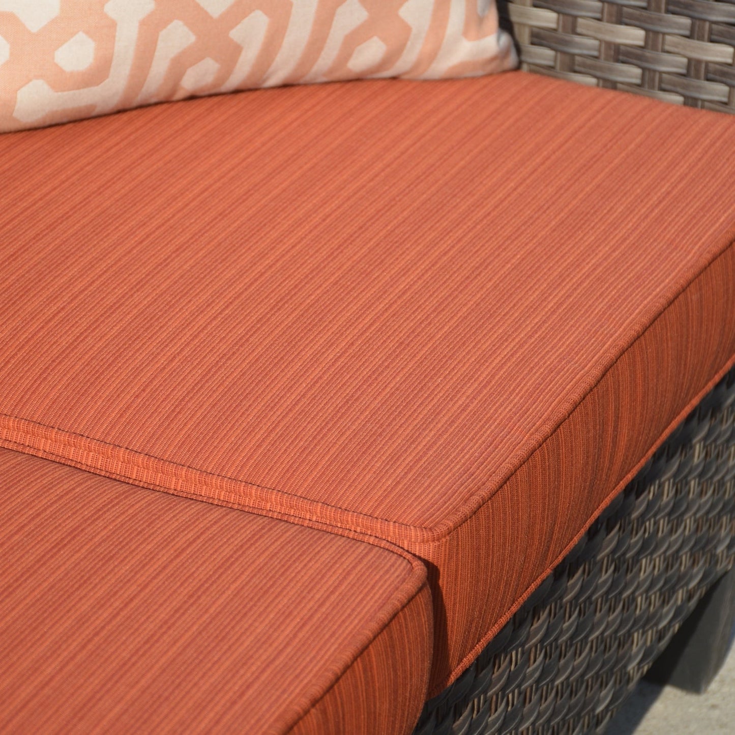 Set di 5 mobili da giardino in vimini con schienale alto OVIOS