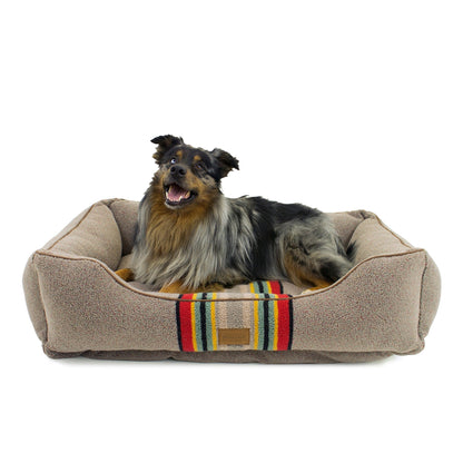 Letto per cani Pendleton Vintage Camp Kuddler