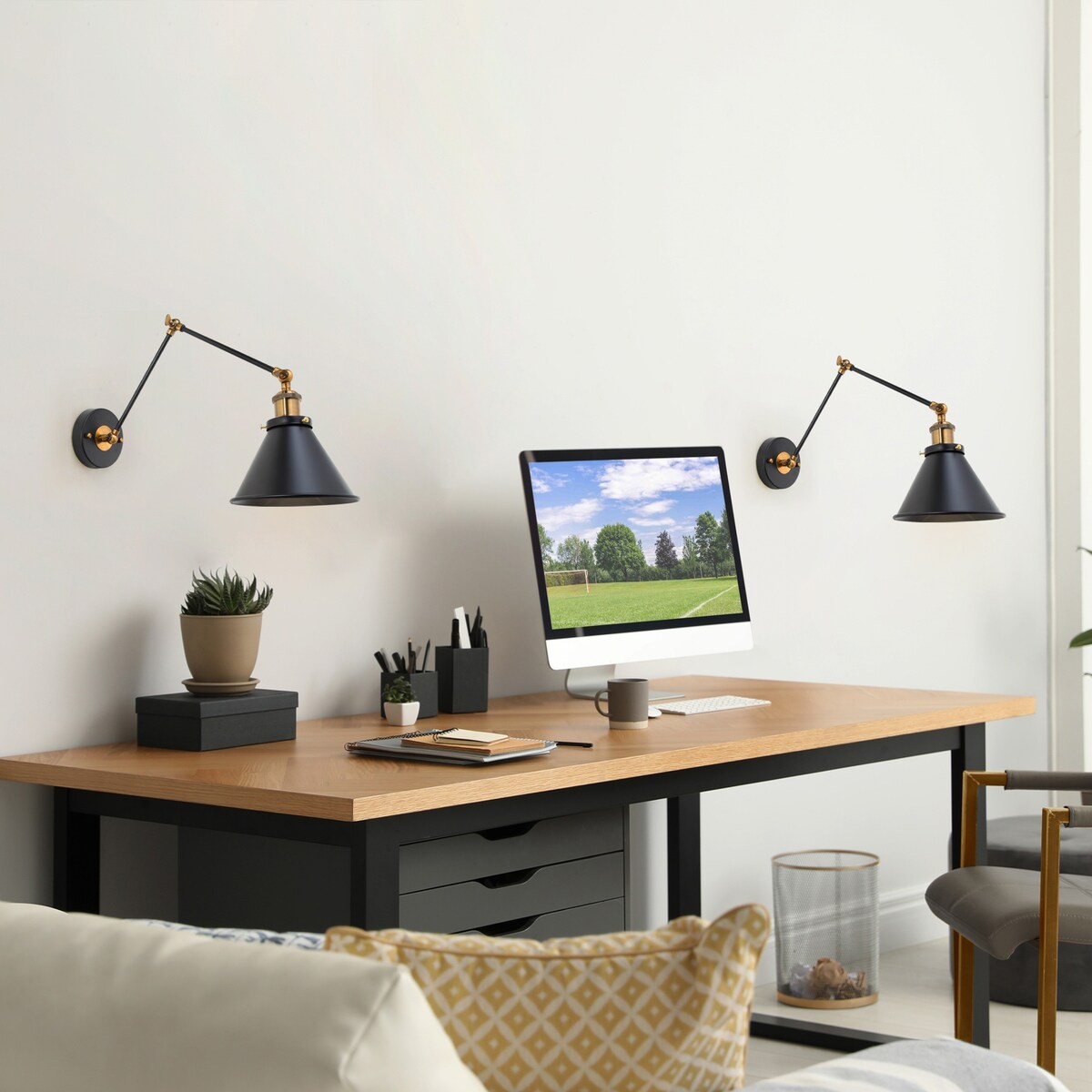 Malryn Set di 2 moderne luci a braccio oscillante regolabili Applique da parete con spina/cablaggio