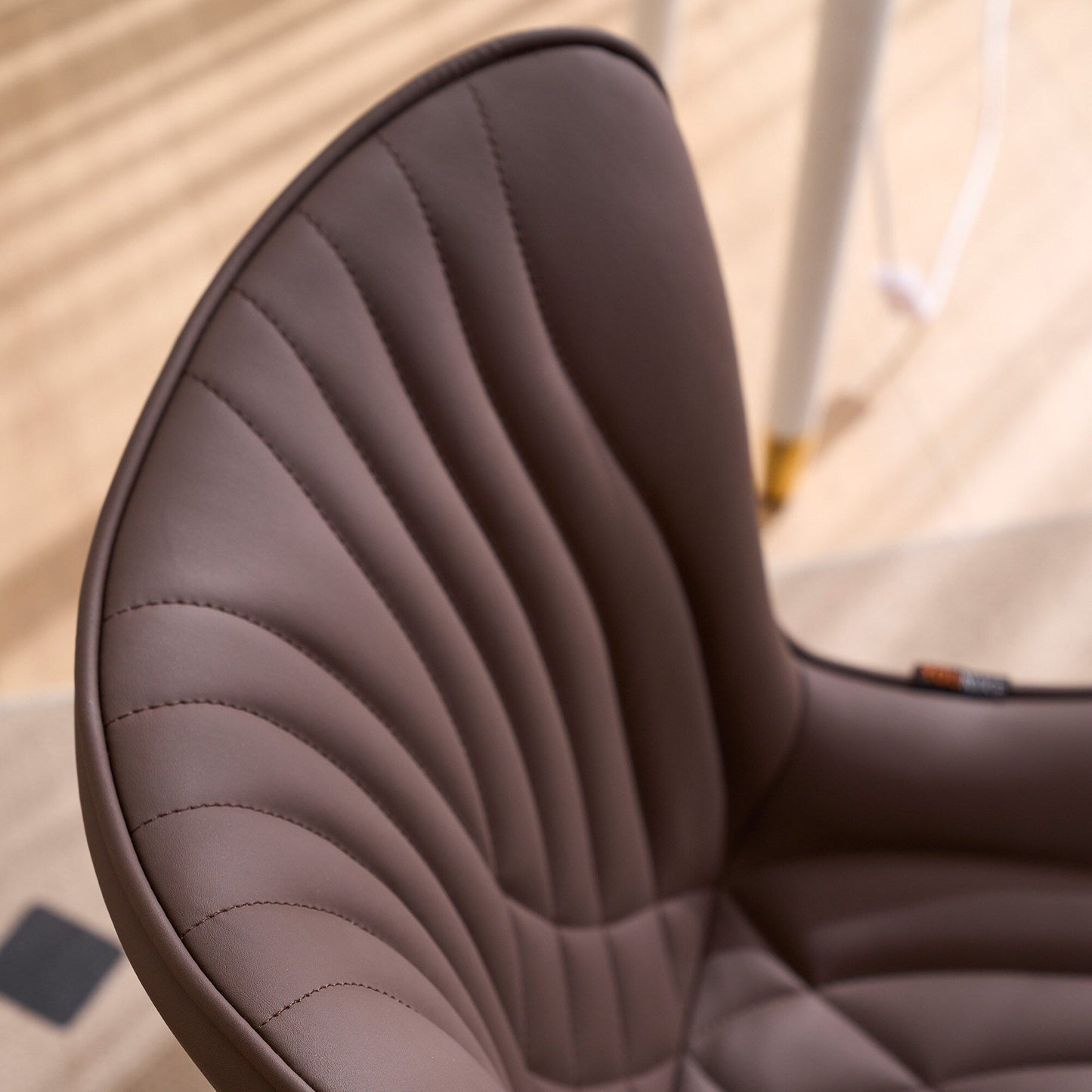 Set di 2 sedie da pranzo moderne imbottite in pelle senza braccioli