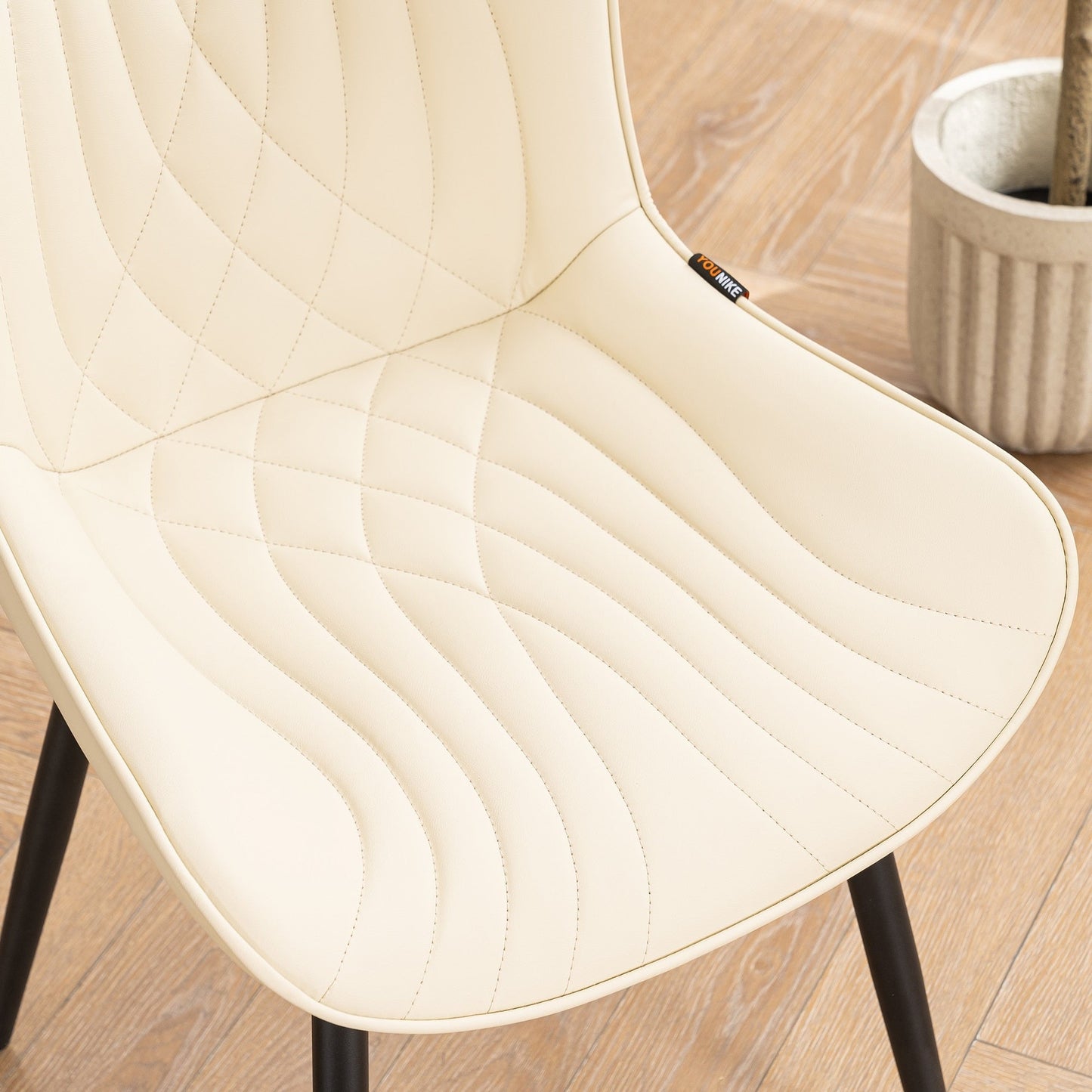 Set di 2 sedie da pranzo moderne imbottite in pelle senza braccioli